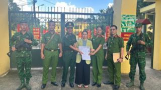 Huỳnh Thị Ngọc Thủy SN 1986 bị bắt ngay khi vừa nhập cảnh về Việt Nam sau 11 năm trốn truy nã