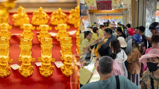 Giá vàng hôm nay 18/10 chốt tuần: Vàng SJC vàng 9999 mất giá 'thảm', dự báo bất ngờ về tuần tới