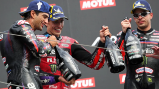 Marc Marquez bị Jorge Martin cảnh báo: MotoGP 2026 giờ chỉ còn 3 tay đua đủ sức tranh ngôi vương!