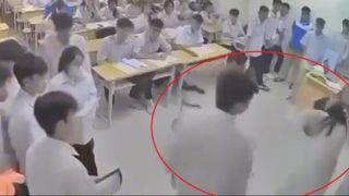 Thông tin đáng chú ý về nam sinh đấm cô giáo ở Hà Nội vừa bị bắt khẩn cấp, tình hình nạn nhân ra sao?