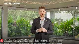 Tại sao ông chủ California Fitness phải đến từng phòng tập chắp tay xin lỗi khách hàng?