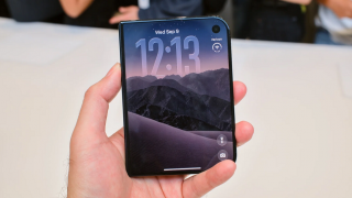 Bảng giá iPhone Duo mới nhất hôm nay, bản 2TB vẫn neo trên 100 triệu đồng