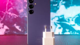 Chiến thần AI quốc dân Galaxy S24 Plus được rẻ như bèo tháng 8, dễ dàng sò kè iPhone 18 Pro Max