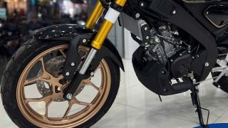 Yamaha chính thức ra mắt ‘vua côn tay’ 155cc giá 78 triệu đồng: Có ABS 2 kênh xịn hơn Honda Winner R