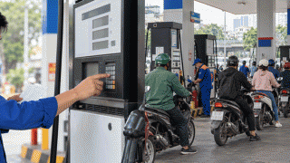 Dự báo giá xăng dầu chiều mai 29/10: 1 loại xăng tăng 1.100 đồng/lít, dầu diesel cách đỉnh bao nhiêu?