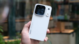 OPPO Find X10 Pro Max ra mắt: Siêu flagship hội tụ những công nghệ mới năm 2026