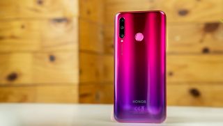 Honor 20 Lite chính thức lên kệ, giá chỉ 5,99 triệu đồng