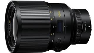 Nikon chính thức ra mắt ống kính 58mm f0.95 Noct giá 8.000USD 