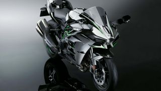 Kawasaki Ninja H2 2021: 'Thần gió' với động cơ được nâng cấp toàn diện