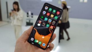 OPPO giới thiệu smartphone không nút bấm, camera ẩn dưới màn hình