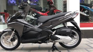 Honda Air Blade 2019 giảm giá mạnh sau khi Air Blade 2020 ra mắt