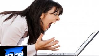 Chuyện “dở khóc dở cười”: Cô gái đăng status chỉ 11 lượt like nhưng bị phạt 10 triệu đồng 