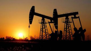 Giá dầu thô lần đầu giảm dưới 0 USD/thùng, nhiều công ty Mỹ có nguy cơ phá sản