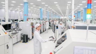 Vinsmart bắt tay với tập đoàn hàng đầu thế giới, sản xuất điện thoại siêu ngon cho người Việt?