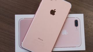 Giá bán iPhone 7 plus giảm giá kịch sàn tại Việt Nam, người dùng thi nhau săn lùng
