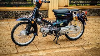 Honda Super Cub 81 độ lột xác với loạt phụ tùng chất ngất