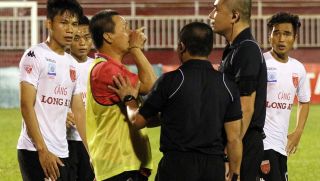 Lặp lại ‘vết nhơ của bóng đá Việt Nam’, hàng loạt tuyển thủ quốc gia đối mặt án phạt cực nặng