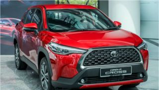 Toyota Corolla Cross phiên bản mới bất ngờ ra mắt: Giá từ 680 triệu đồng, tăng sức ép lên Kia Seltos