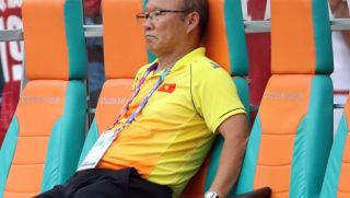 CHÍNH THỨC: HLV Park Hang Seo bị cấm chỉ đạo trận Việt Nam vs UAE - Vòng loại World Cup 2022