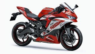 Kawasaki Ninja ZX-25R 2022 lộ diện tùy chọn màu mới