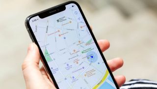 Apple Maps bắt đầu triển khai dịch vụ đánh giá địa điểm
