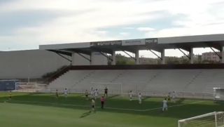 Video 'bàn thắng đi khắp thế gian', đứng thứ hai không ai dám đứng nhất