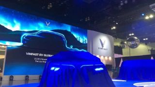 Bộ đôi VinFast VF e35 và VF e36 lộ diện tại Mỹ, sẵn sàng cho màn ra mắt lịch sử