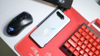 ASUS Republic of Gamers chính thức mở bán ROG Phone 5s tại Việt Nam
