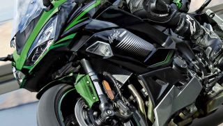 Kawasaki Ninja 1000SX 2022 trình làng: Thiết kế đẹp không tì vết, động cơ mạnh mẽ bá đạo