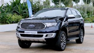 Ford Everest 2021 bất ngờ điều chỉnh giá bán, 'đe nẹt' Toyota Fortuner với loạt trang bị hiện đại