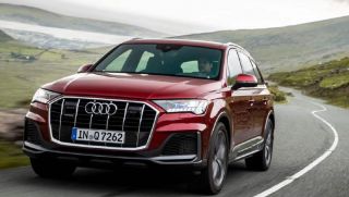 Audi Q7 2022 ‘chào sân’ với giá 2,4 tỷ đồng: Thay đổi thiết kế, nội thất sửa đổi và động cơ xăng mới