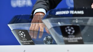 UEFA ra luật Champions League oái ăm với đội vô địch ở Anh