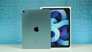 Apple mở bán các mẫu iPad Air 4 2020 cũ được tân trang lại với giá 'cực mềm'