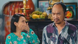 Diễn viên Thu Trang đau đớn nói lời tiễn biệt mẹ ruột lần cuối, CĐM động viên chia buồn