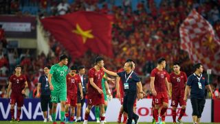 Thánh địa của HLV Park Hang Seo vướng món nợ khủng: ĐT Việt Nam nhận tin dữ trước thềm AFF Cup 2022?