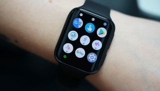 OPPO Watch 3 là smartwatch đầu tiên trang bị chip khủng Snapdragon W5 Gen 1, hứa hẹn 'đe nẹt' Apple