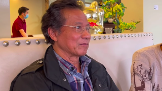 Danh ca Chế Linh về Việt Nam để thực hiện một việc quan trọng sau 2 năm giấu kín