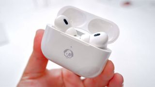 AirPods Pro 2 có chống nước không?