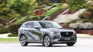 Mazda CX-60 2023 chào sân với diện mạo không điểm chê, giá bao nhiêu khi về đại lý?