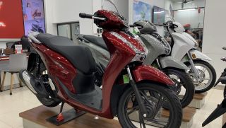 Giá xe Honda SH 160 2023 cận Tết Nguyên đán: Hạ nhiệt để 'chèo kéo' khách Việt
