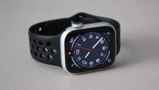 Apple mở bán Apple Watch Series 8 và Apple Watch SE 2 tân trang với giá rẻ