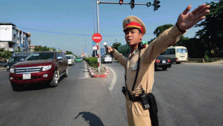 5 trường hợp phương tiện tham gia giao thông ở Việt Nam có thể vượt đèn đỏ mà không bị CSGT xử phạt