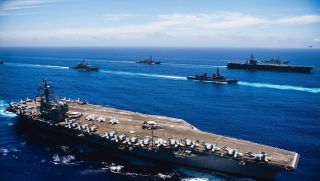 Động cơ hạt nhân tàu sân bay USS Ronald Reagan thăm Việt Nam mạnh cỡ nào?