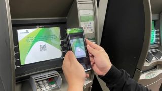 Rút tiền tại cây ATM xong đừng vội rời đi ngay, làm ngay việc này để tránh mất tiền oan