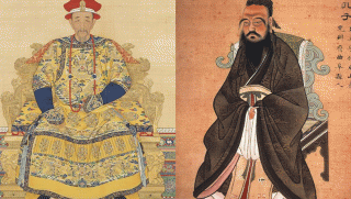 Hoàng đế Khang Hy nhất định không chịu quỳ xuống khi viếng mộ Khổng Tử chỉ vì 1 dòng chữ trên bia