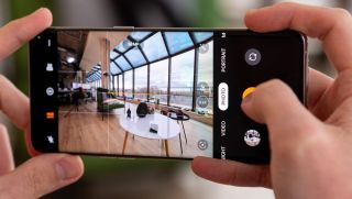 Giá OPPO Find X5 Pro giảm 15 triệu đồng, máy xịn camera khủng giá rẻ hơn iPhone 13