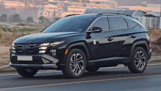 ‘Nam thần’ Hyundai Tucson 2024 lộ ảnh thực tế: Thiết kế đẹp long lanh, trang bị ‘lấn át’ Mazda CX-5