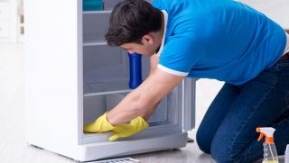 Mẹo đơn giản khắc phục tủ lạnh bị chảy nước, không cần gọi thợ, vừa tiết kiệm tiền vừa nhanh chóng