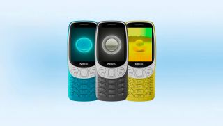 Nokia tung ra phiên bản mới toanh của điện thoại cục gạch huyền thoại, có đài FM, trò chơi Snake, giá hơn 2 triệu