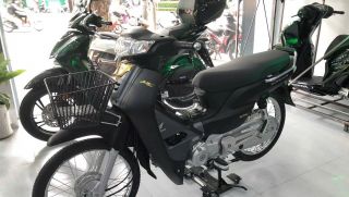 Tin xe máy hot 24/7: Honda Dream 125 bản giới hạn cực đẹp về Việt Nam, dân tình săn đón hơn cả Future